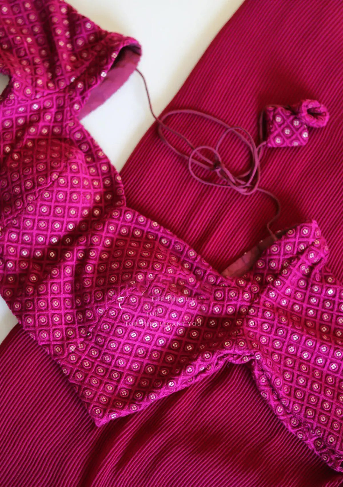 Georgette Fully Crush Saree with Stitch Blouse