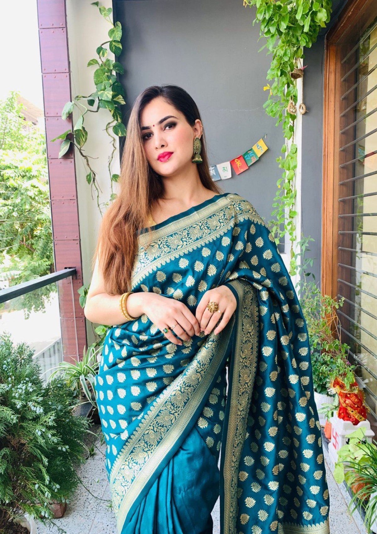 Gold Zari Woven Rama Pure Silk Saree