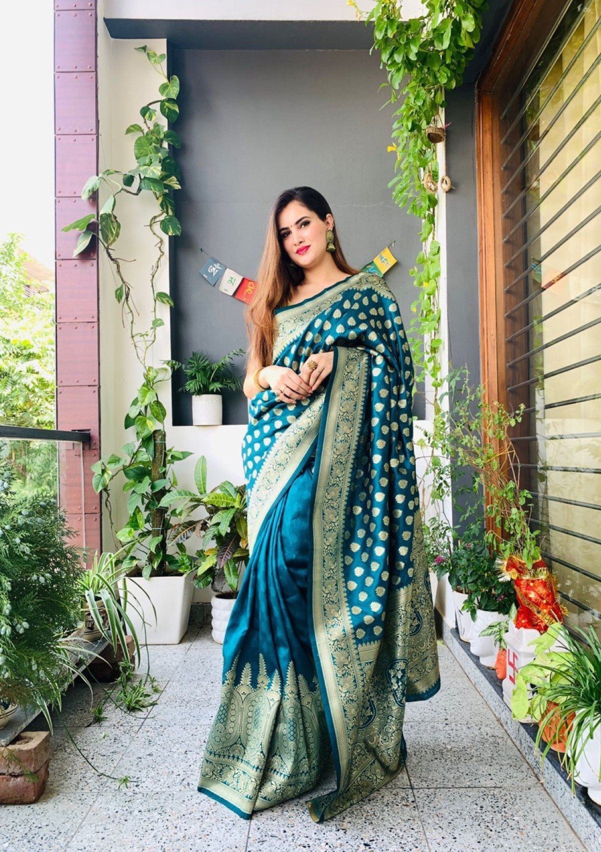 Gold Zari Woven Rama Pure Silk Saree