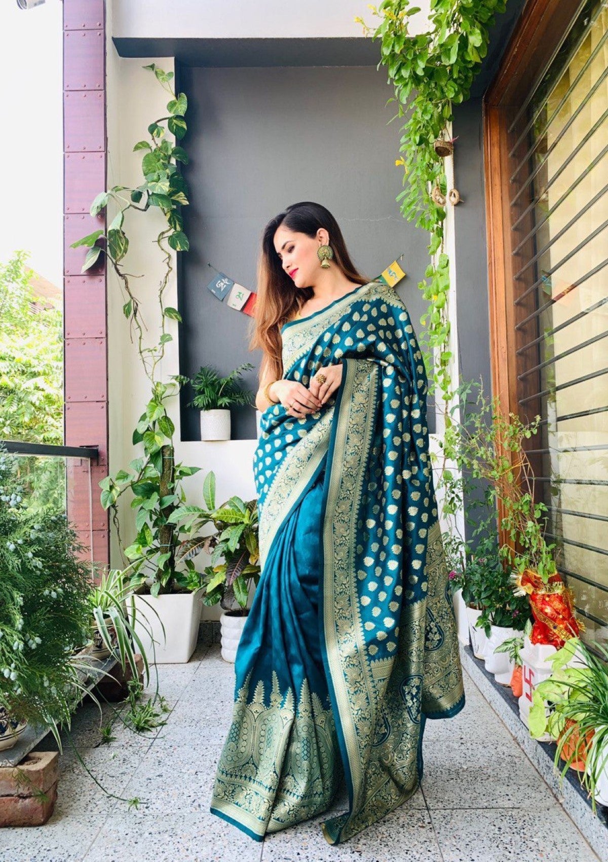 Gold Zari Woven Rama Pure Silk Saree