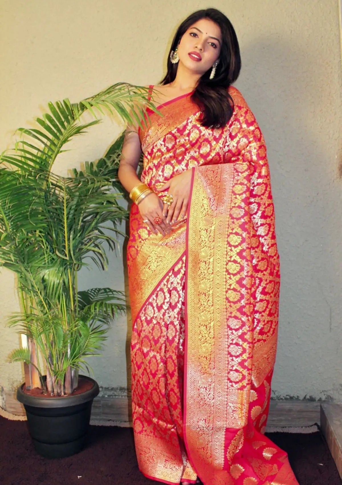 Red Colour Gold Zari Rich Pallu Saree