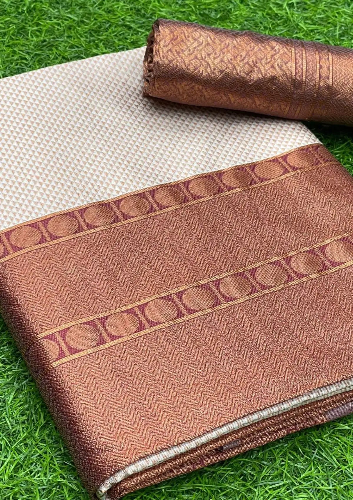 Stunning Casual Saree With Copper Zari Weaving