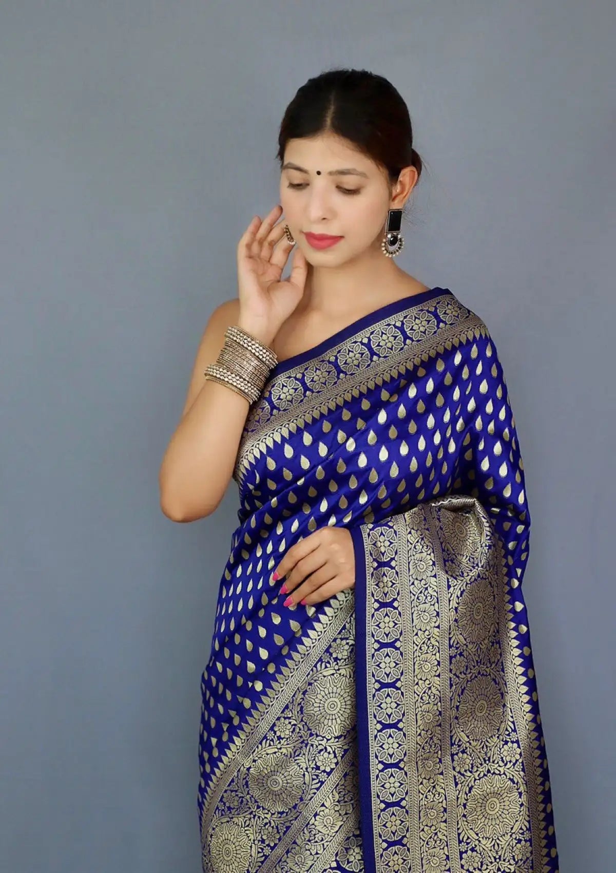 Pure Silk Self Zari Weaving Saree