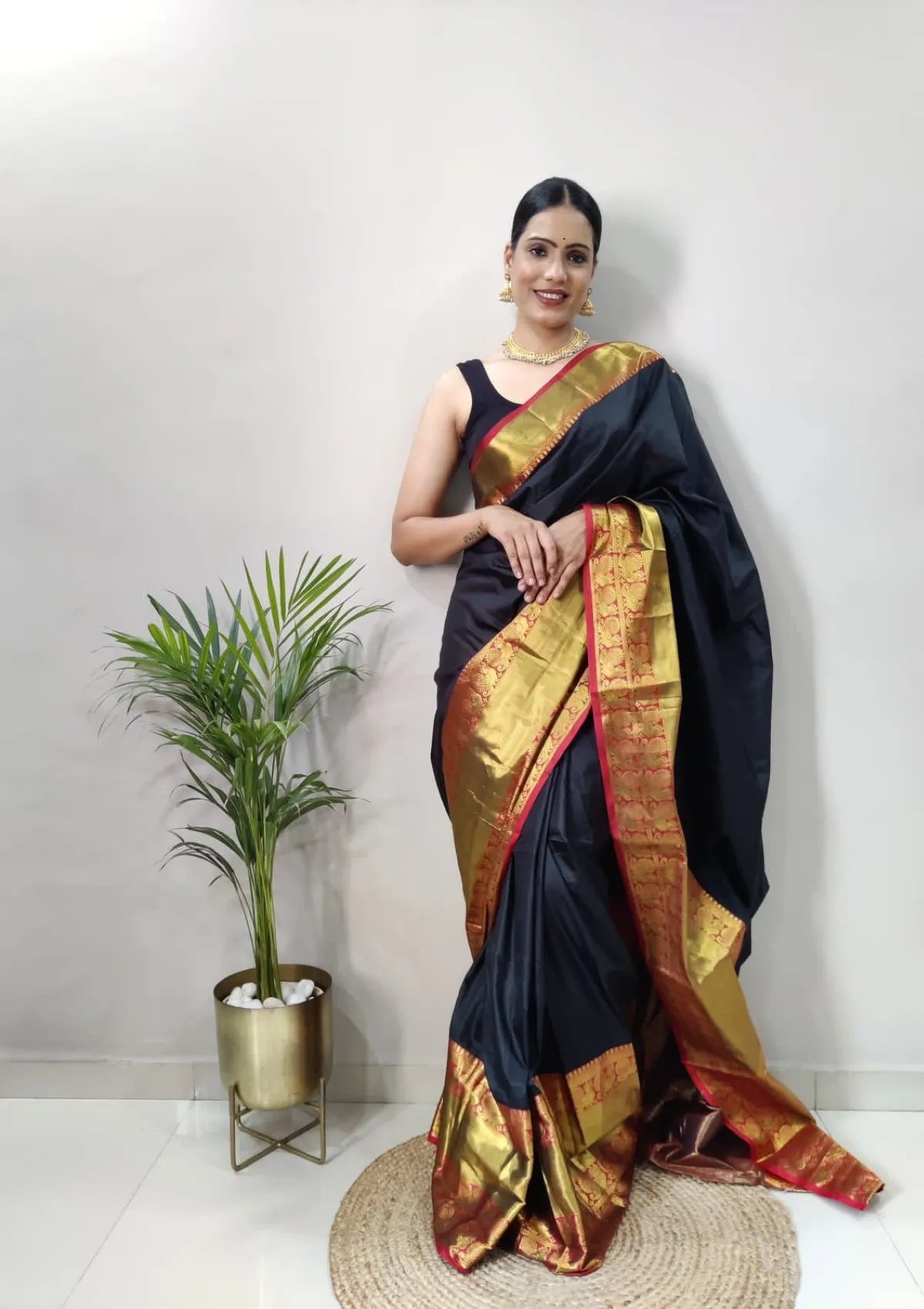 Black Narayanpattu Hit Readywear Saree