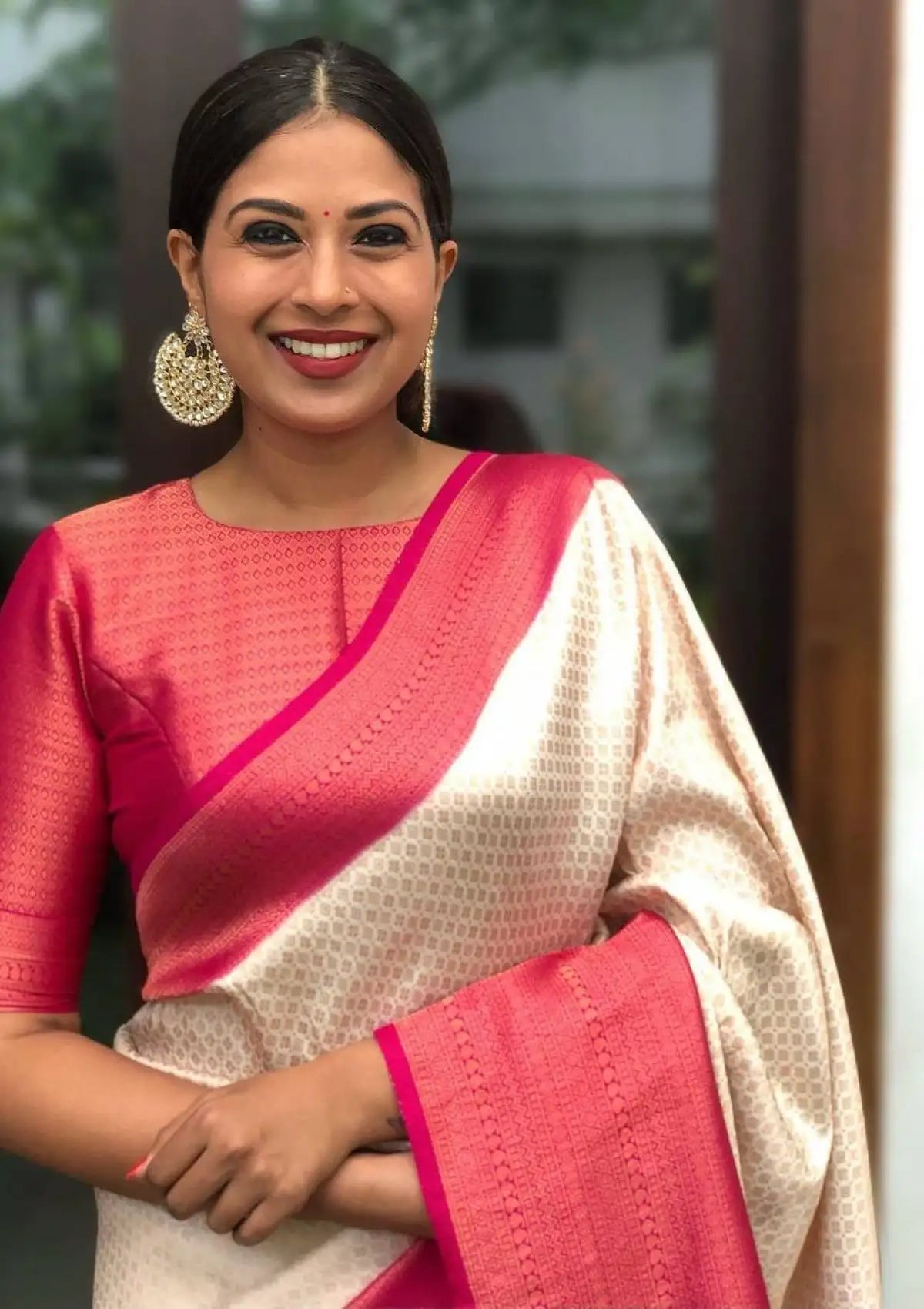 Traditional White Saree With Copper Zari Weaving